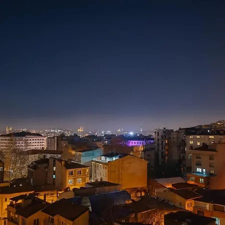 Guestport No 5 Luxury Suite, Galata Tower View, Terrace