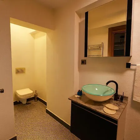 Guestport No 5 Luxury Suite, Galata Tower View, Terrace דירה